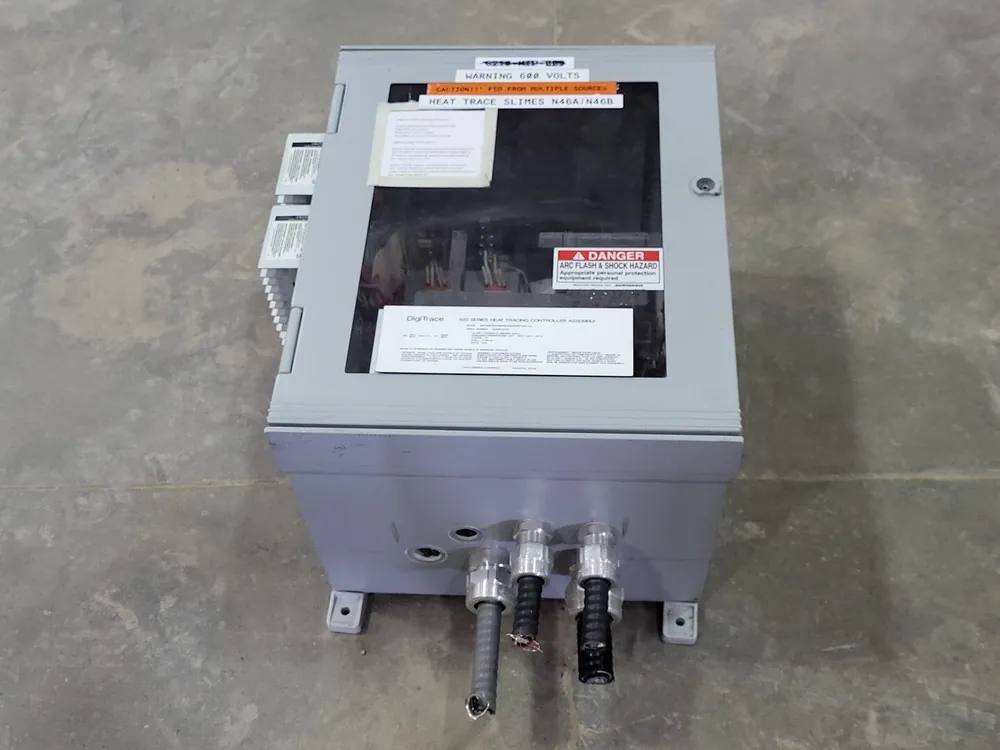 920 Series Heat Tracing Controller Assembly 920E9FWQ1SIS302SSH3202T65LAM