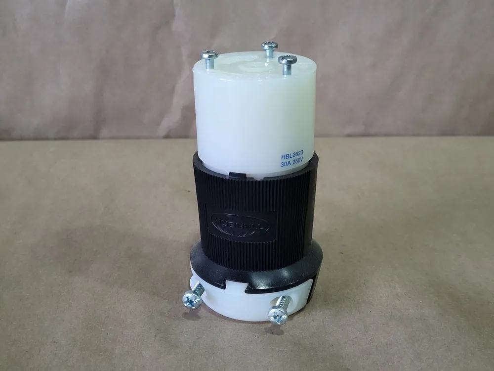 30A 250V Twist-Lock Connector Body HBL2623