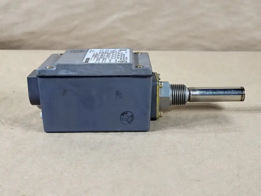 Temperature Switch ML1H-S203S