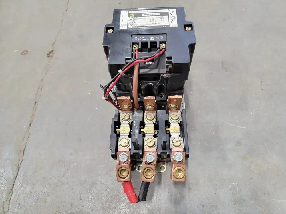 100 hp, NEMA Size 4, 110/120 VAC Coil Non-Reversing Starter 8536SFO1V02S
