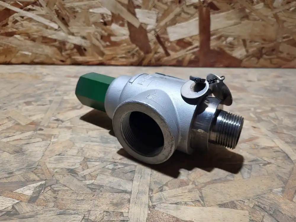 1" x 1.5" Pressure Relief Valve 2850