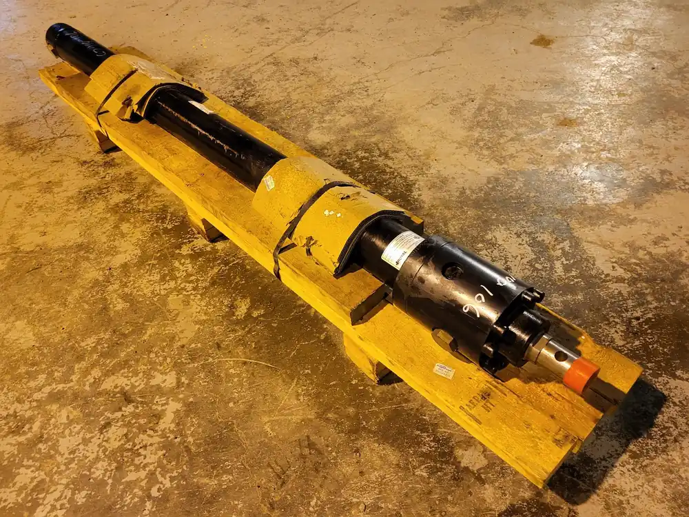 Hydraulic Cylinder W32X55.14C3E1A1XR-2503A