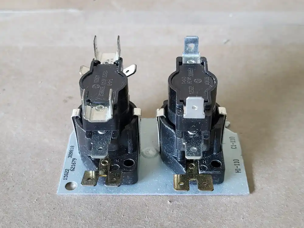 2 Stage, 4 Pole Sequencer 621679