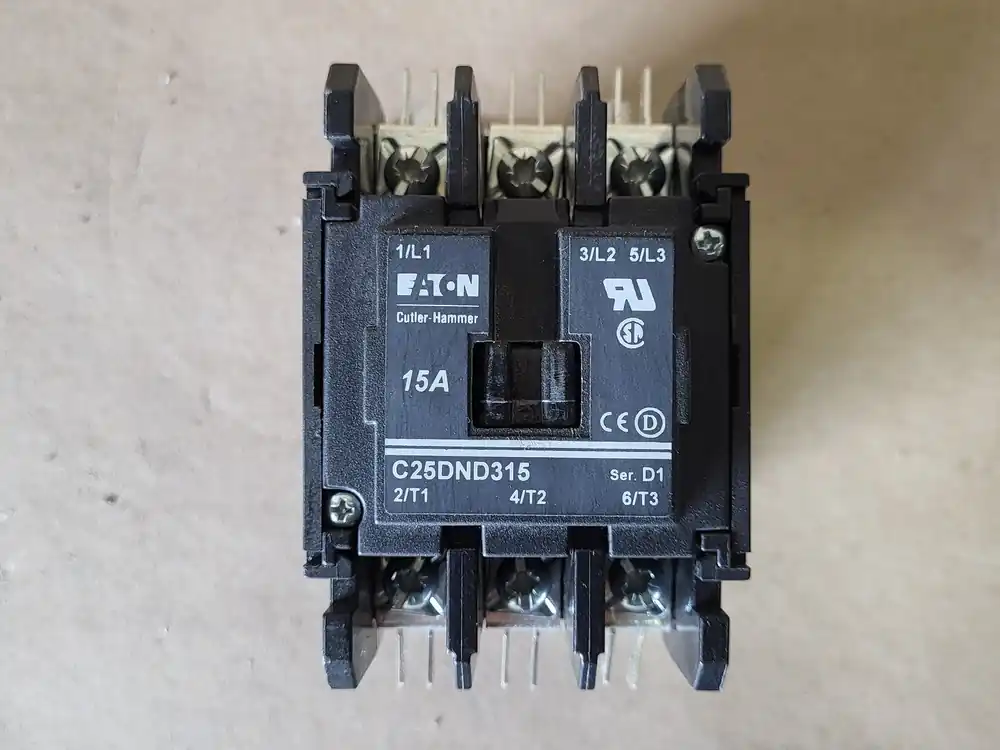 15 Amp Contactor C25DND315, 24V, 3-pole