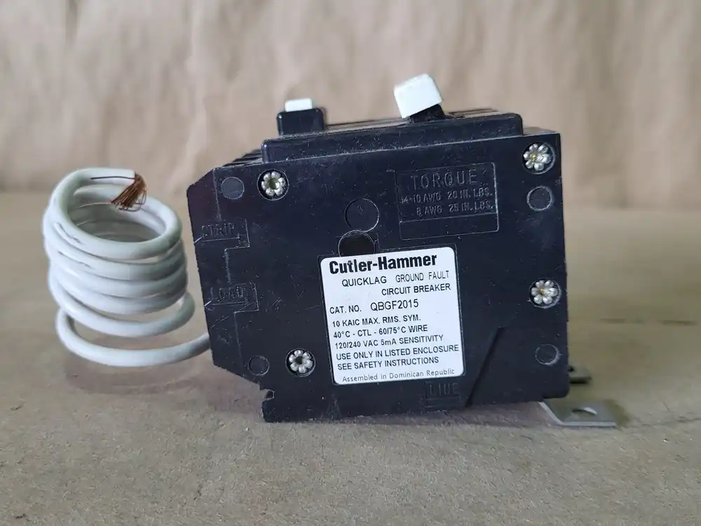 15 Amp 120/240 Volts 2 Pole GFCI Circuit Breaker QBGF2015