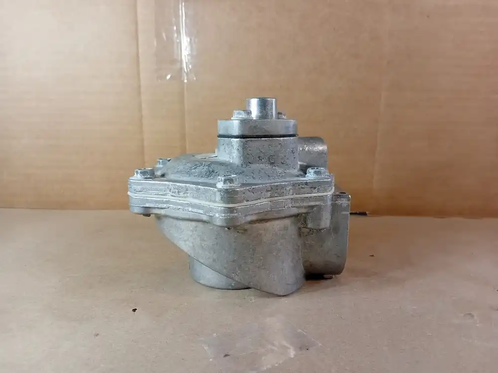 1-1/2" Pulse Solenoid Valve 8353H38