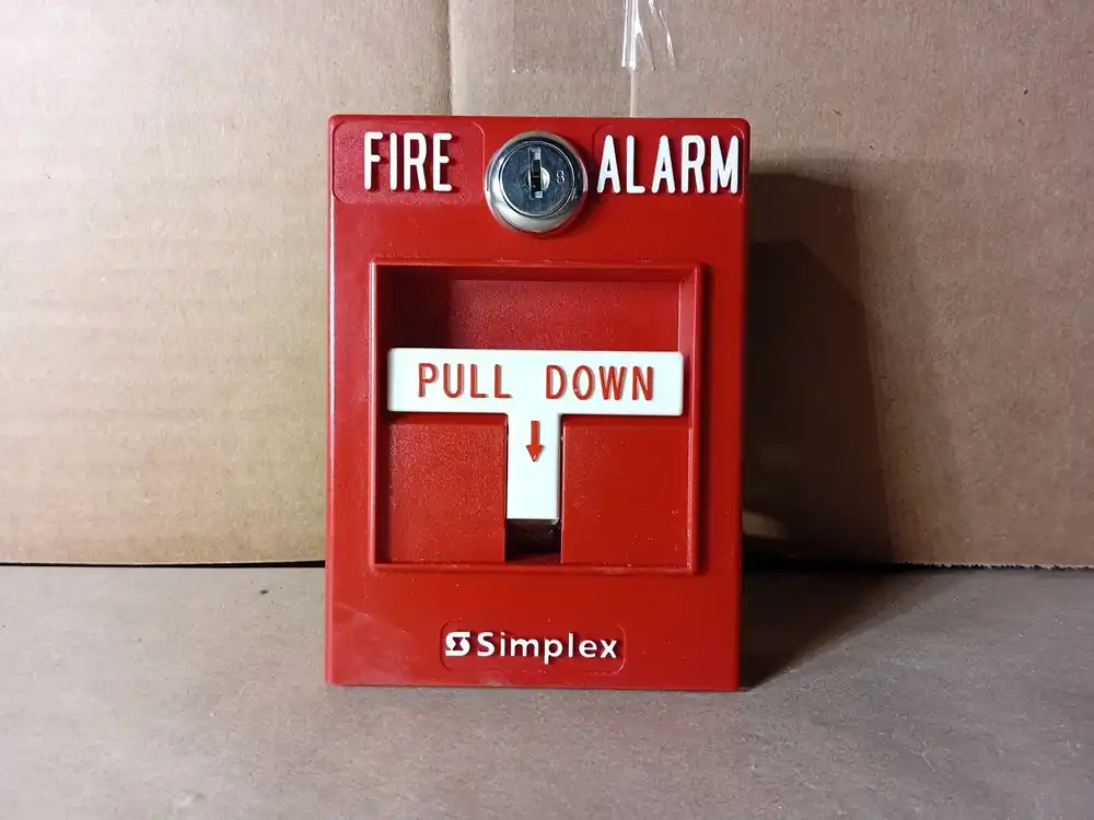Addressable Manual Pull Station 4099-9001