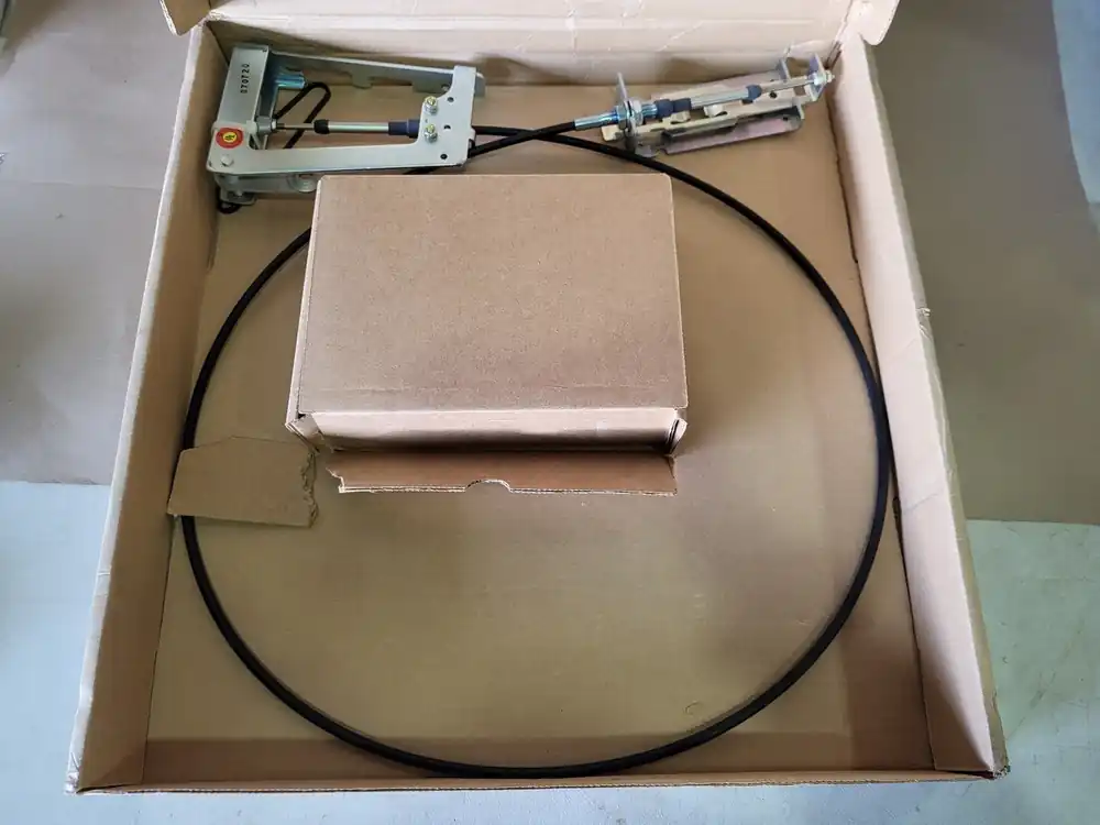 Flex Shaft Flange Mounted Breaker Handle Mechanism F1S06C