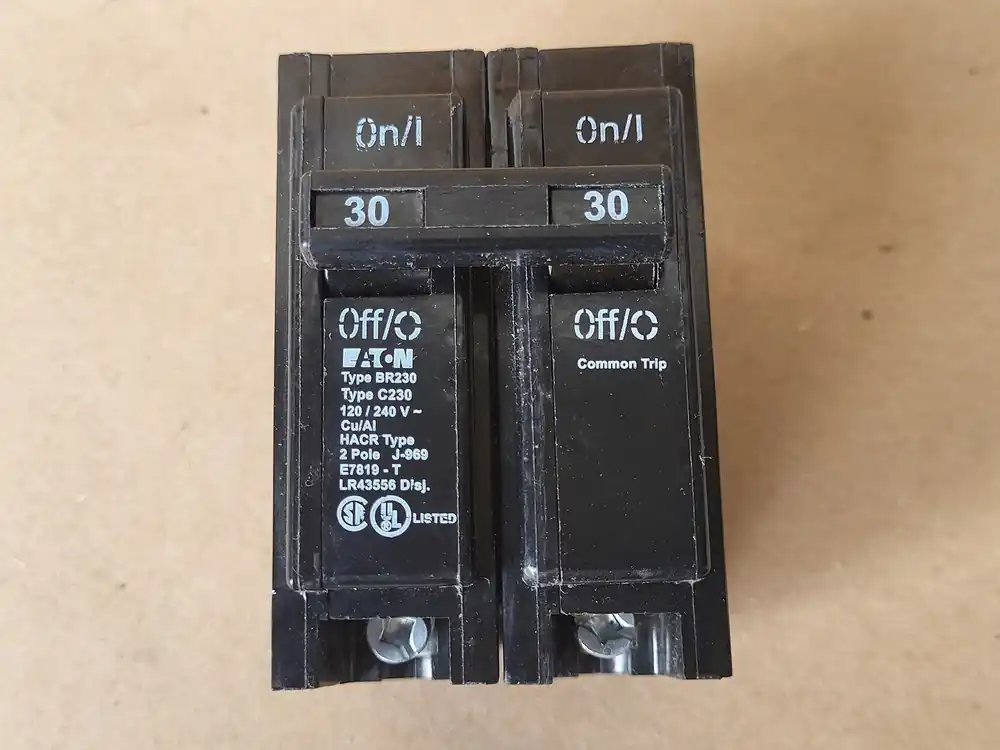 30 Amp, 2 Pole, 120/240 Volts Circuit Breaker BR230