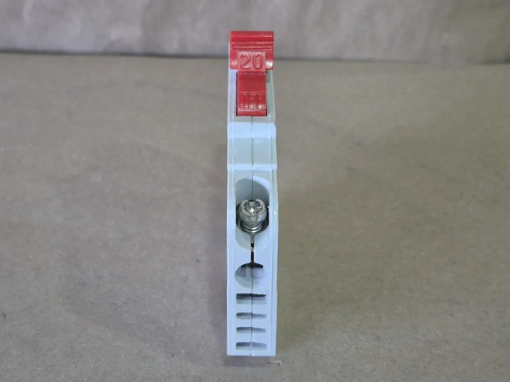 20 Amp, 1 Pole, 120/240 Volts Circuit Breaker NC120
