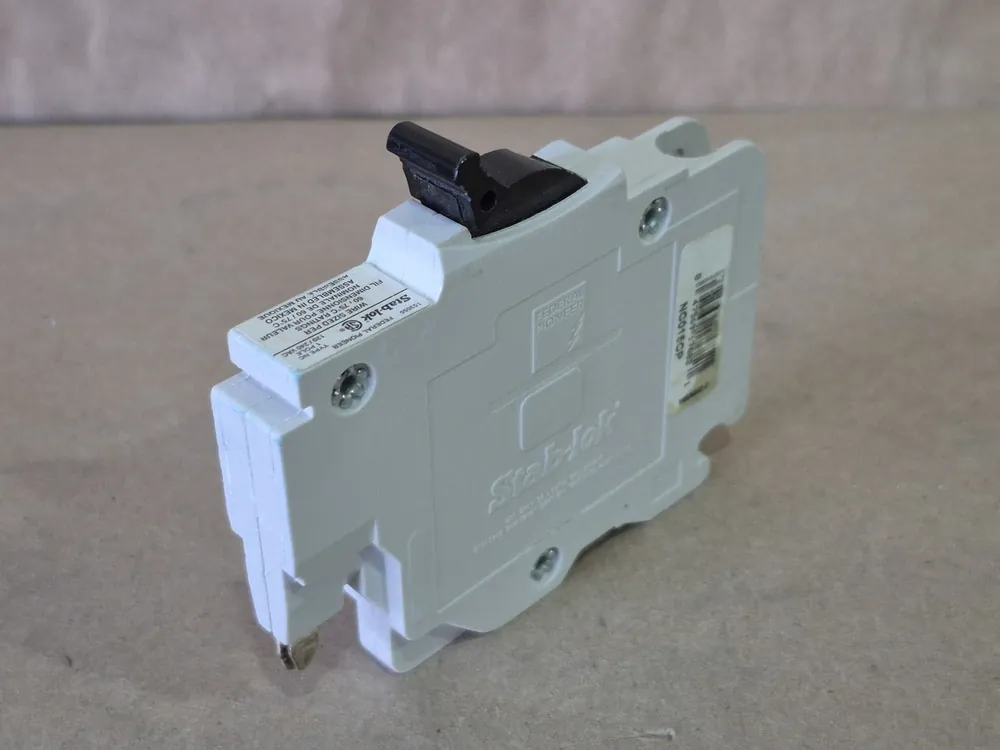 15 Amp, 1 Pole, 120/240 Volts Circuit Breaker NC015CP