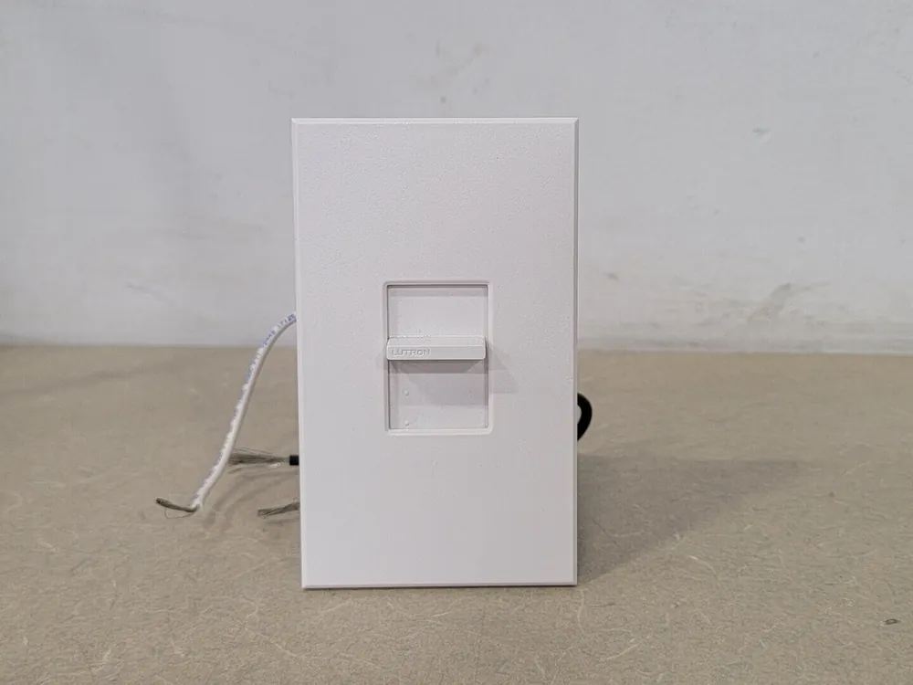 Single-Pole Slide To Off Dimmer NTF-10-WH