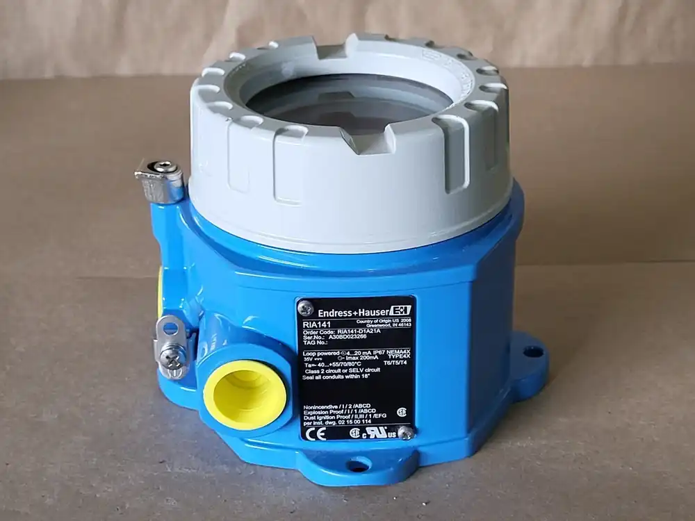 200 mA 30 volts NEMA 4X Loop-Powered Field Indicator RIA141