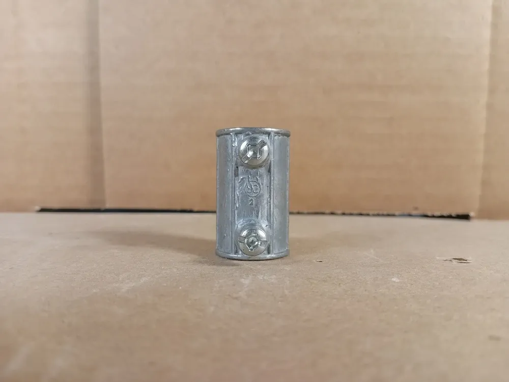 1/2" EMT Die Cast Set Screw Coupling CI5104 (Box of 50 pcs)