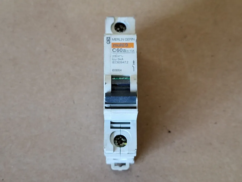 10 Amp, 1 Pole, 230 volts Circuit Breaker C60a, 60664
